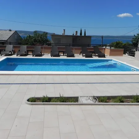 Apartment Antolic *