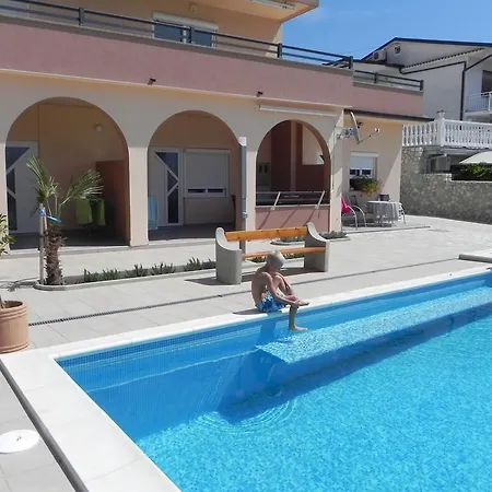 Antolic Appartement